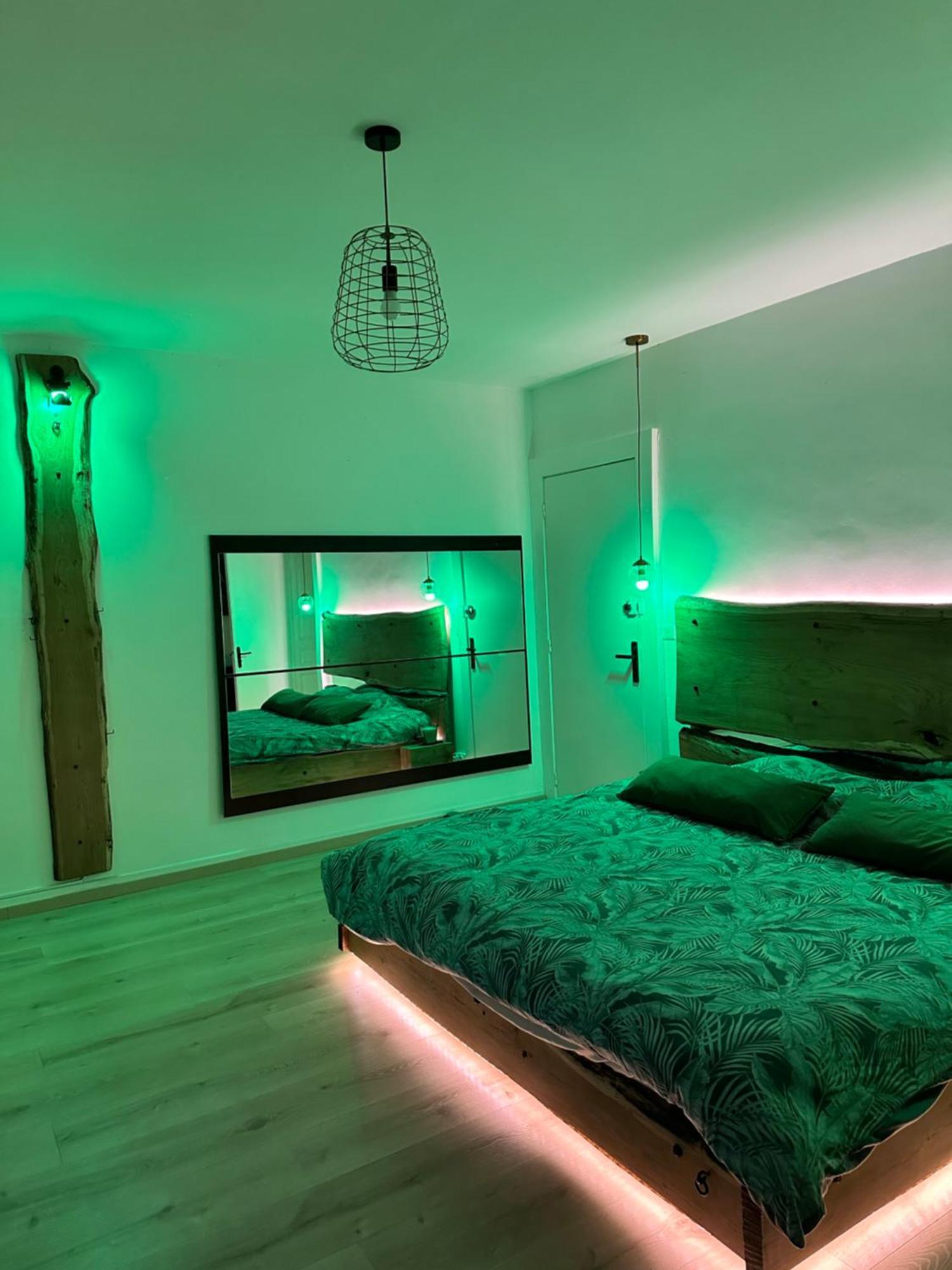 Loveroom En Bords De Meuse Floing Esterno foto